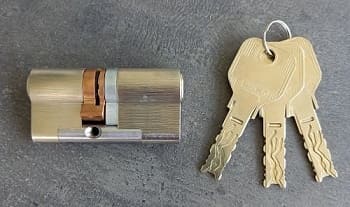 Sicherheitszylinder mit Schlüsselkarte